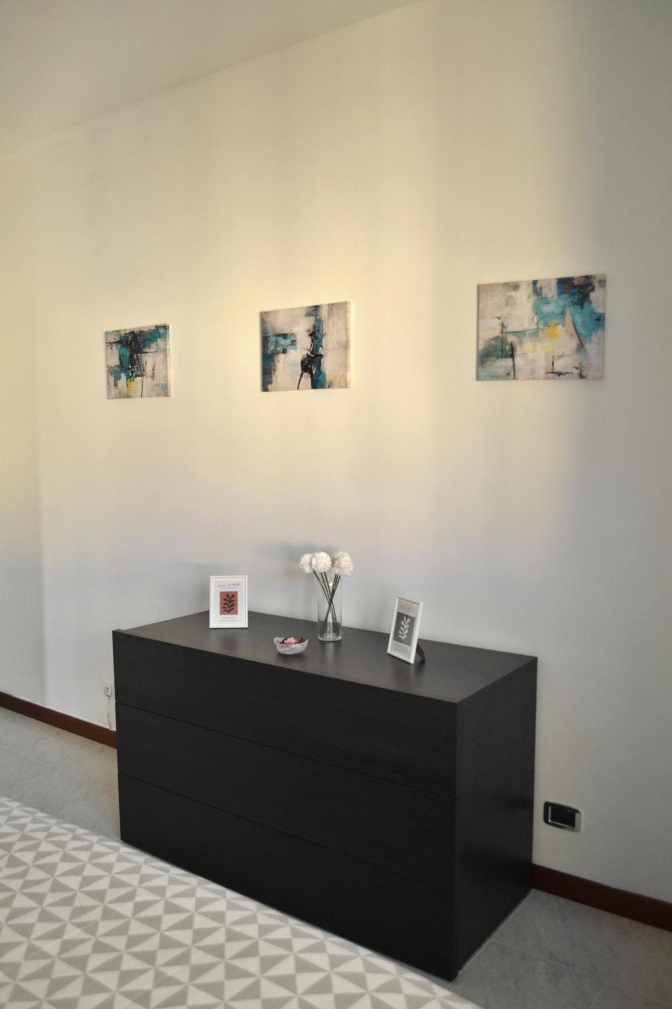 La Dolce Vita - Appartamento Con Parcheggio Privato Vicino Al Centro E All'Ospedale 아스티 외부 사진